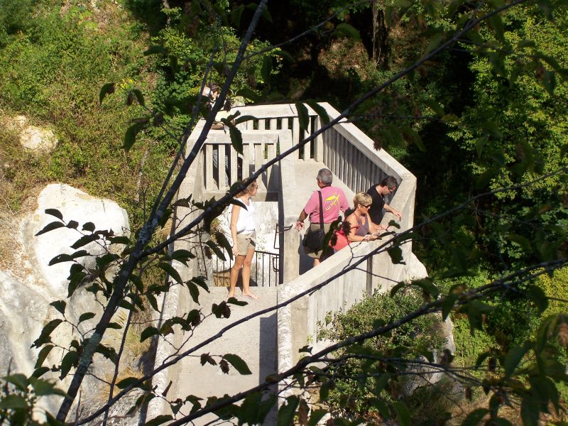 gal/Vacances/Les_Cascades_du_Loup/Grasse2007 170.jpg